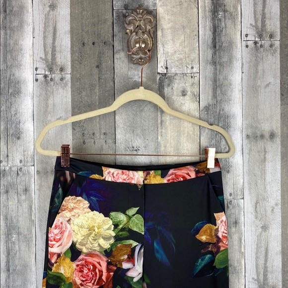 Topshop Satin Floral Butterfly Crop Trouser Size 4 - Picture 2 of 8